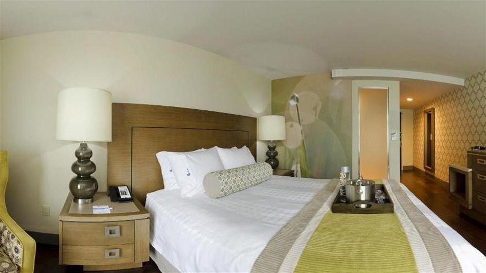 Hotel Indigo East End By Ihg Riverhead  Kültér fotó